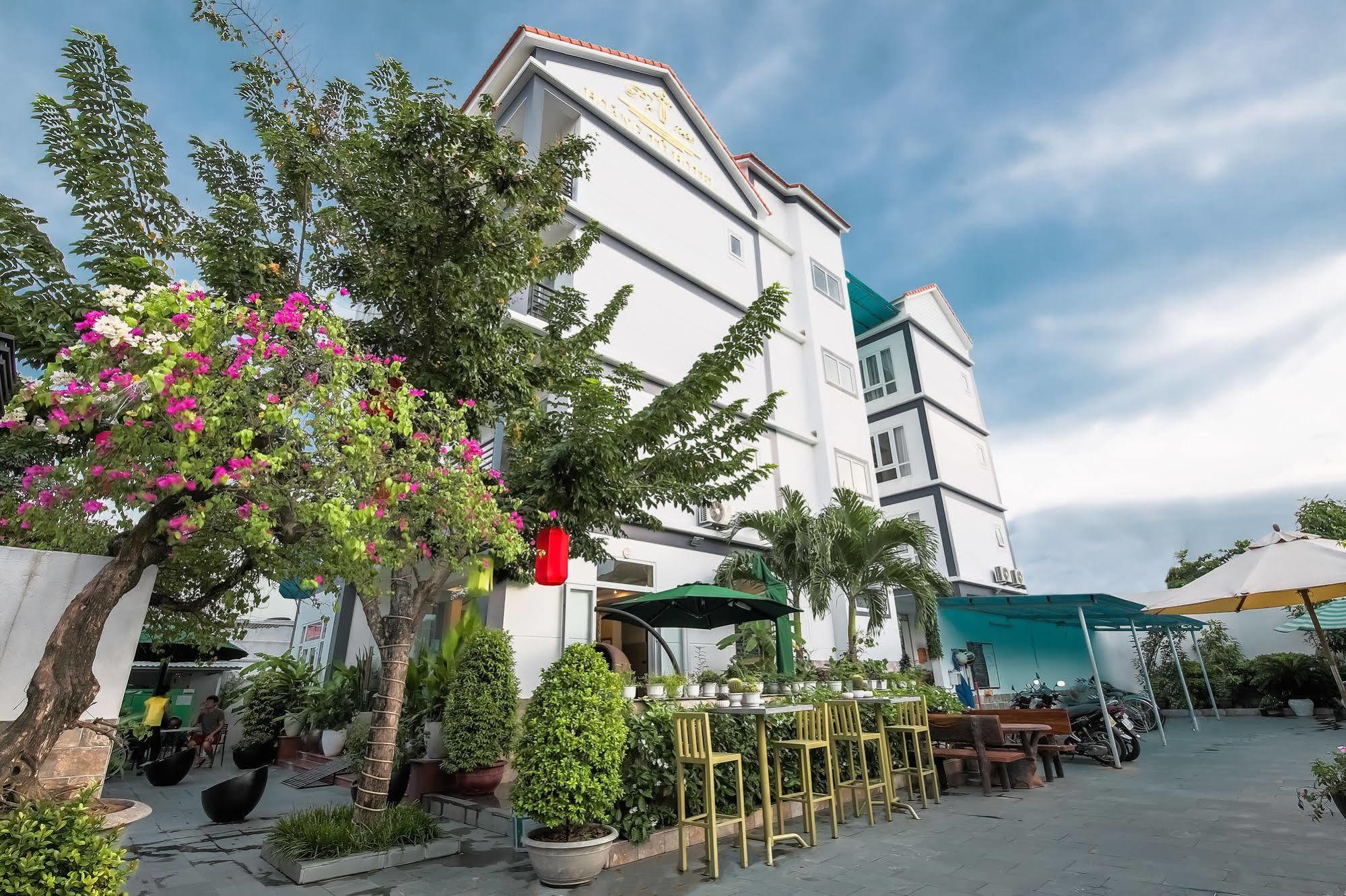 Prince Hotel Hoi An Exterior photo