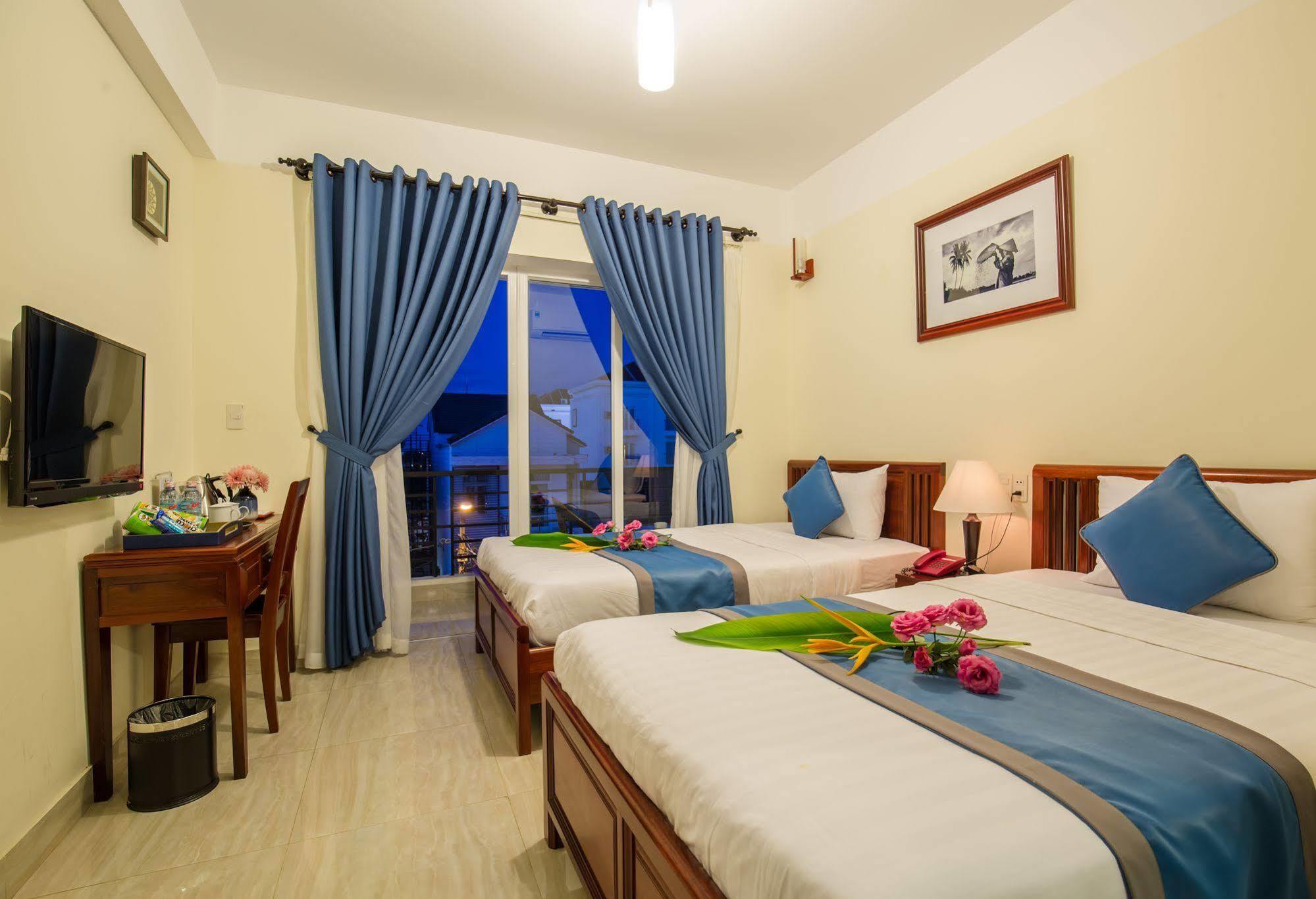 Prince Hotel Hoi An Exterior photo
